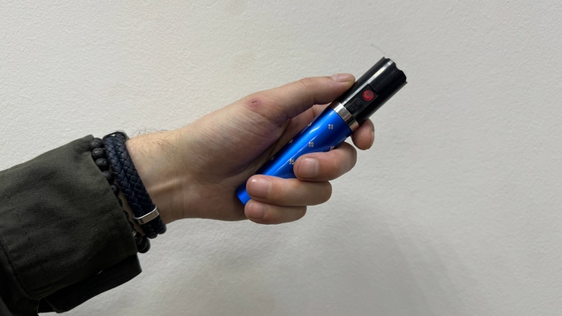 Электрошокер-помада